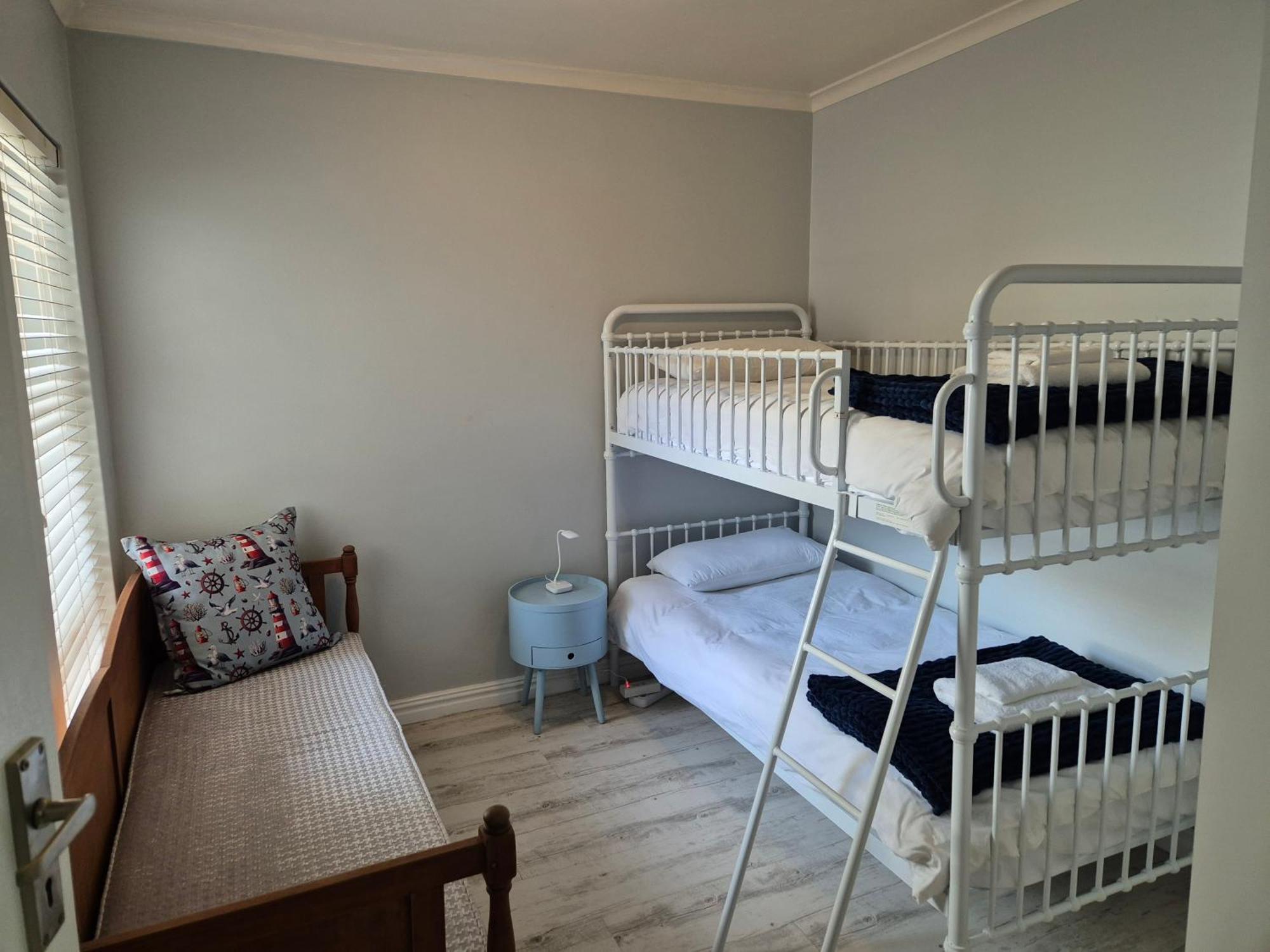Sage At Whale Cove - Sea Facing Apartment De Kelders Εξωτερικό φωτογραφία